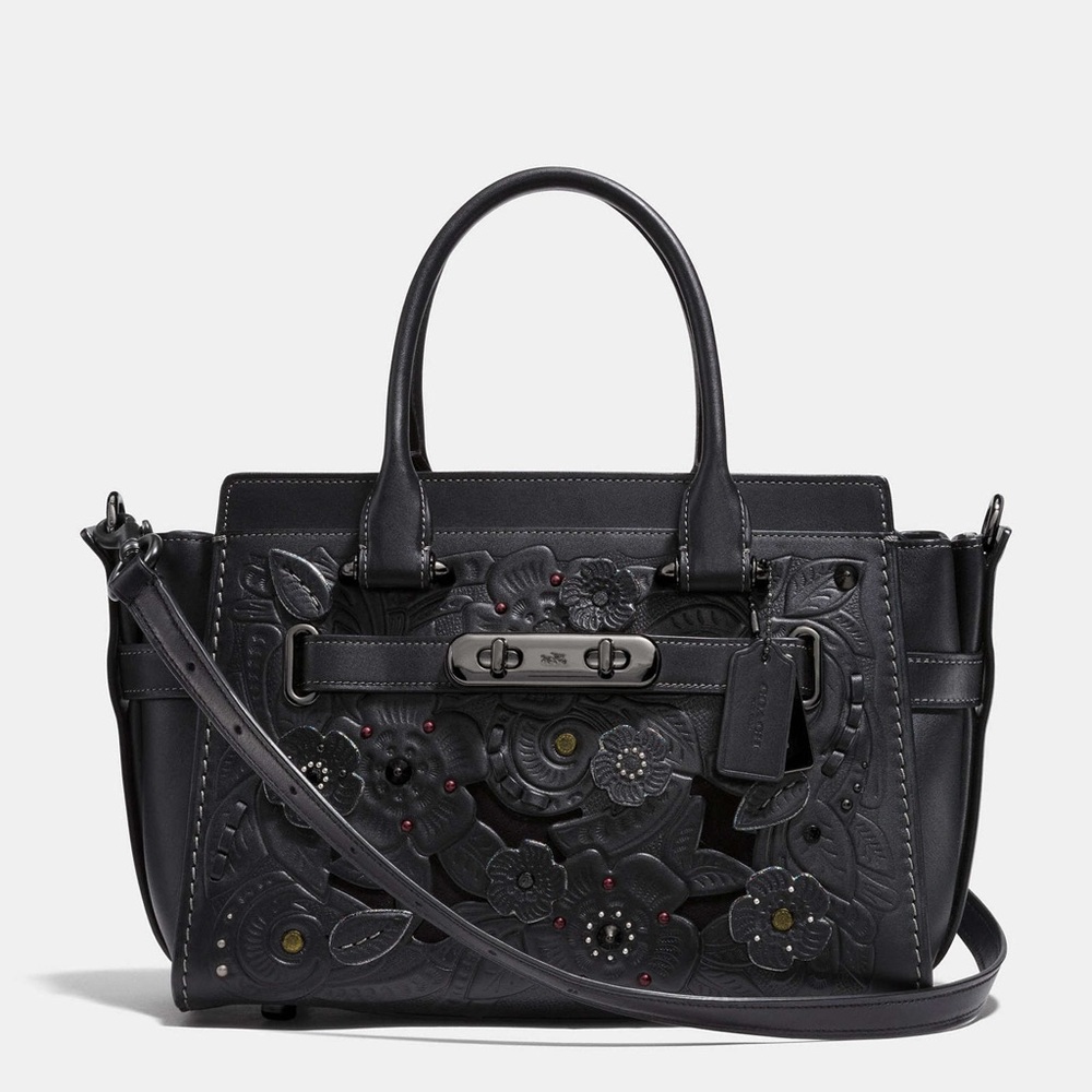 Coach Swagger 27 With Tea Rose Tooling